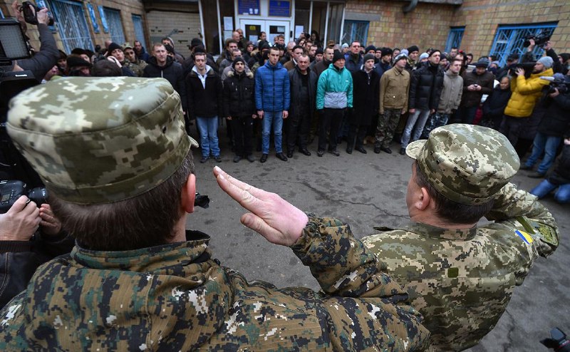 Нужда в пополнении рядов украинской армии: планы и вызовы