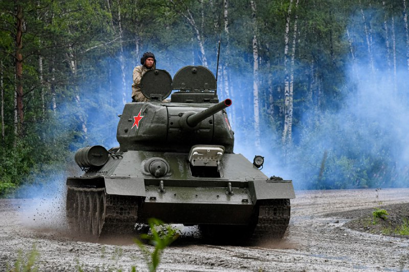 Т-34: высокий технический уровень по оценкам ЦРУ и Chrysler