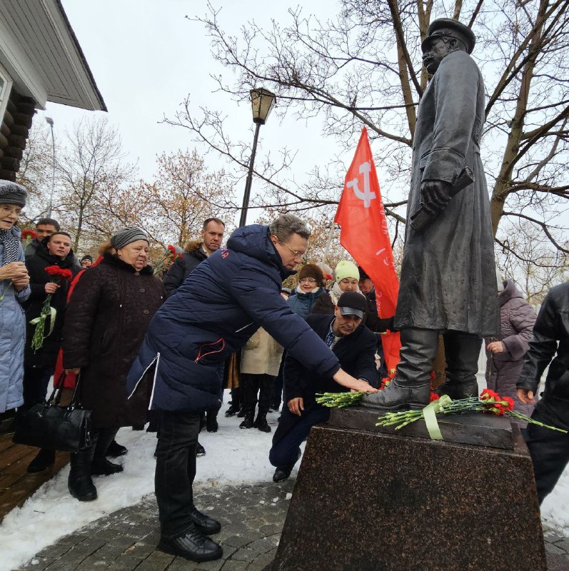 Открытие памятника Иосифу Сталину в Вологде