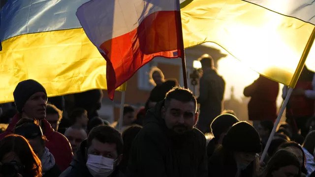 Подготовка Польши к прокси-войне с Россией: замена Украины?