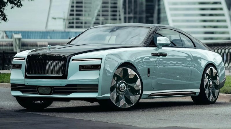 Украинцы покупают Rolls-Royce Spectre во время войны