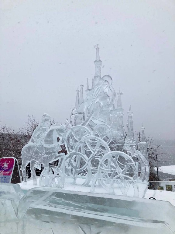 Международный фестиваль ледяных скульптур в Красноярске